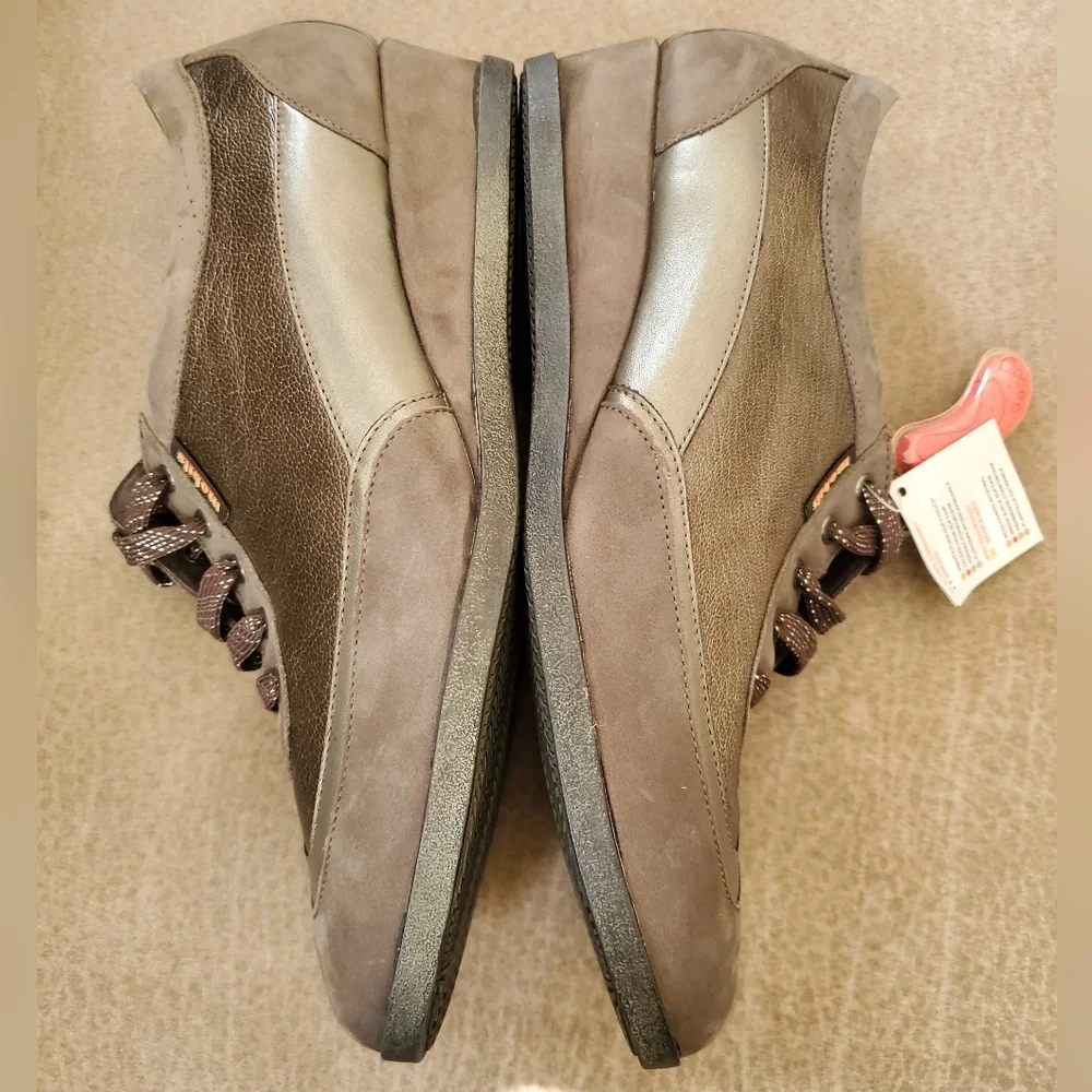 Mephisto Mobils Leather Virina - Grey Wedge Sneaker Size 10 Womens